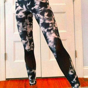 New Mossimo Black Tyedye Workout/Leggings XXL